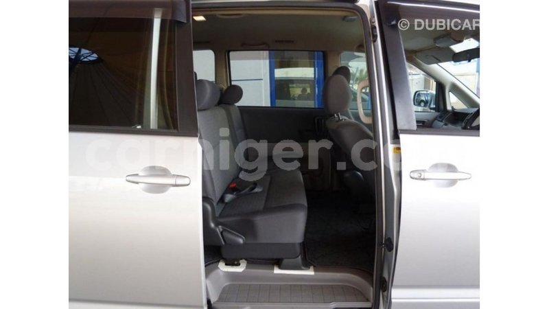 Big with watermark toyota voxy agadez import dubai 6305