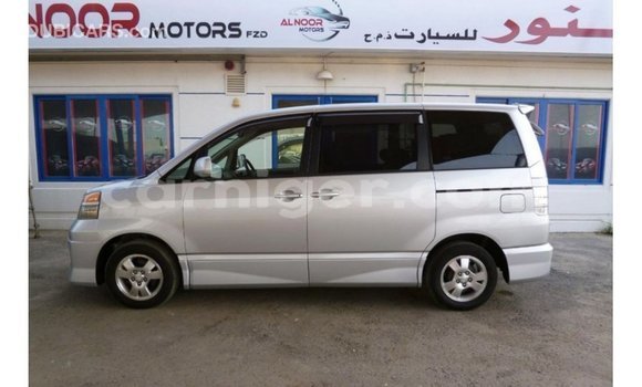 اشتري Imported Toyota Voxy Other سيارة في Import - Dubai في أغاديز اشتري Imported Toyota Voxy Other سيارة في Import - Dubai في أغاديز