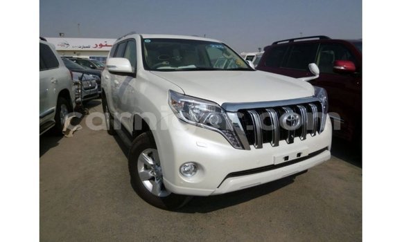 اشتري Imported Toyota Prado White سيارة في Import - Dubai في أغاديز اشتري Imported Toyota Prado White سيارة في Import - Dubai في أغاديز
