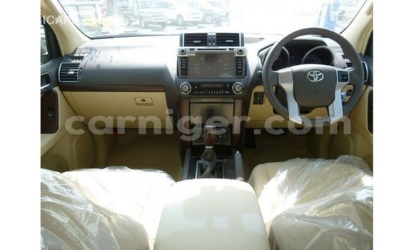 اشتري Imported Toyota Prado White سيارة في Import - Dubai في أغاديز اشتري Imported Toyota Prado White سيارة في Import - Dubai في أغاديز