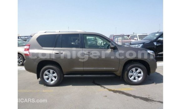 Acheter Import Voiture Toyota Prado Marron à Import - Dubai, Agadez Acheter Import Voiture Toyota Prado Marron à Import - Dubai, Agadez