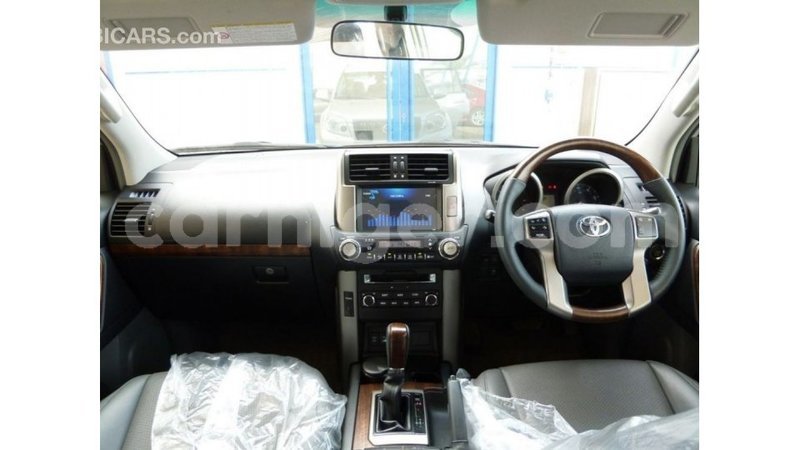 Big with watermark toyota prado agadez import dubai 6310