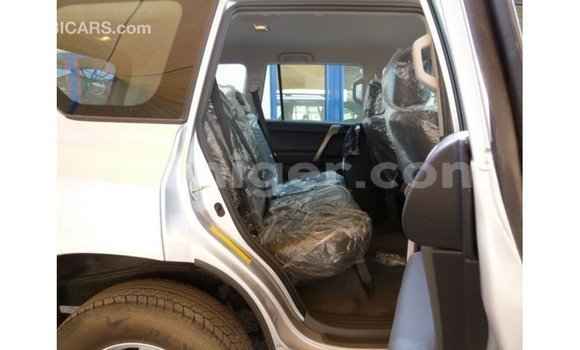 Sayi Imported Toyota Prado Other Mota in Import - Dubai a Agadez Sayi Imported Toyota Prado Other Mota in Import - Dubai a Agadez