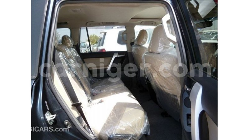 Big with watermark toyota prado agadez import dubai 6311