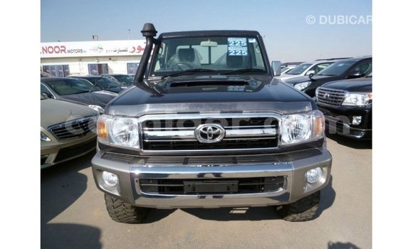 Acheter Import Utilitaire Toyota Land Cruiser Autre à Import - Dubai, Agadez Acheter Import Utilitaire Toyota Land Cruiser Autre à Import - Dubai, Agadez