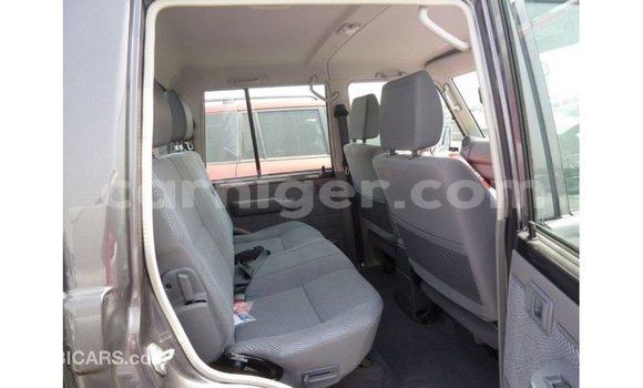 Acheter Import Utilitaire Toyota Land Cruiser Autre à Import - Dubai, Agadez Acheter Import Utilitaire Toyota Land Cruiser Autre à Import - Dubai, Agadez