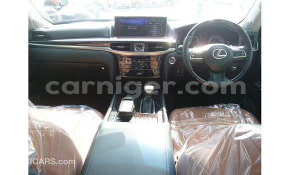 Acheter Import Voiture Lexus LX Autre à Import - Dubai, Agadez Acheter Import Voiture Lexus LX Autre à Import - Dubai, Agadez