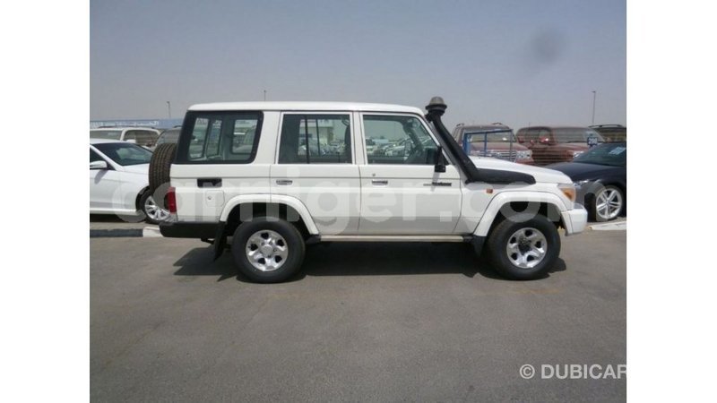 Big with watermark toyota land cruiser agadez import dubai 6321