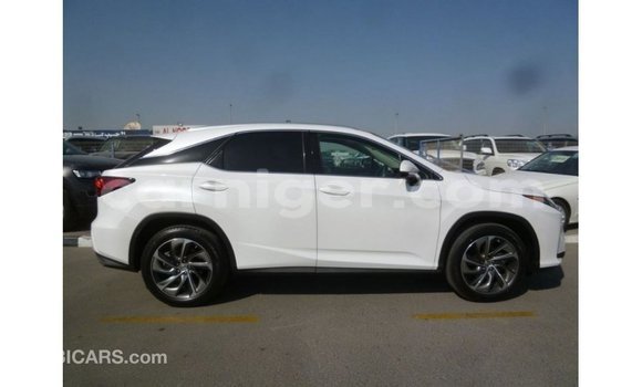 Sayi Imported Lexus RX 350 White Mota in Import - Dubai a Agadez Sayi Imported Lexus RX 350 White Mota in Import - Dubai a Agadez