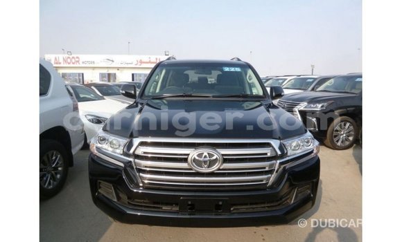 Sayi Imported Toyota Land Cruiser Black Babbar mota in Import - Dubai a Agadez Sayi Imported Toyota Land Cruiser Black Babbar mota in Import - Dubai a Agadez