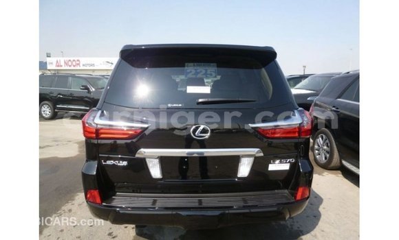 Sayi Imported Lexus LX Black Mota in Import - Dubai a Agadez Sayi Imported Lexus LX Black Mota in Import - Dubai a Agadez