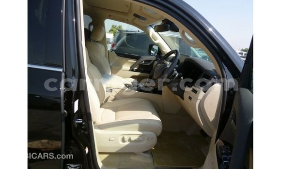 Sayi Imported Lexus LX Black Mota in Import - Dubai a Agadez Sayi Imported Lexus LX Black Mota in Import - Dubai a Agadez