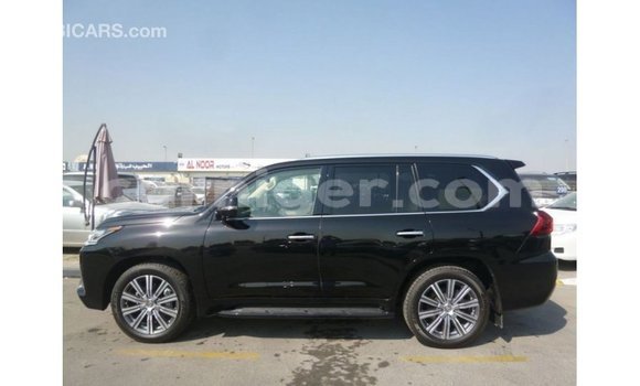 Sayi Imported Lexus LX Black Mota in Import - Dubai a Agadez Sayi Imported Lexus LX Black Mota in Import - Dubai a Agadez