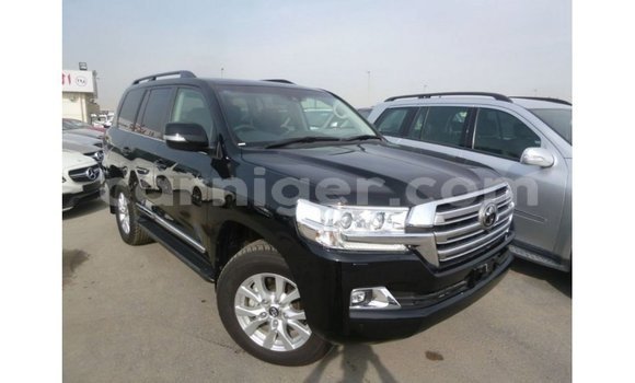 Sayi Imported Toyota Land Cruiser Black Babbar mota in Import - Dubai a Agadez Sayi Imported Toyota Land Cruiser Black Babbar mota in Import - Dubai a Agadez