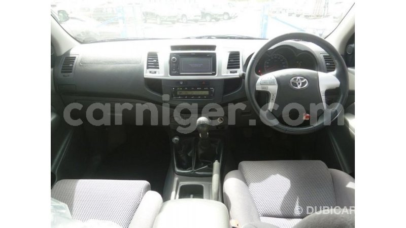 Big with watermark toyota hilux agadez import dubai 6332