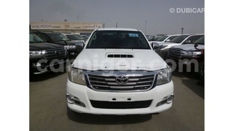 Big with watermark toyota hilux agadez import dubai 6332