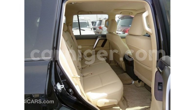 Big with watermark toyota prado agadez import dubai 6333