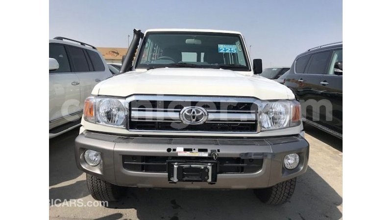 Big with watermark toyota land cruiser agadez import dubai 6340