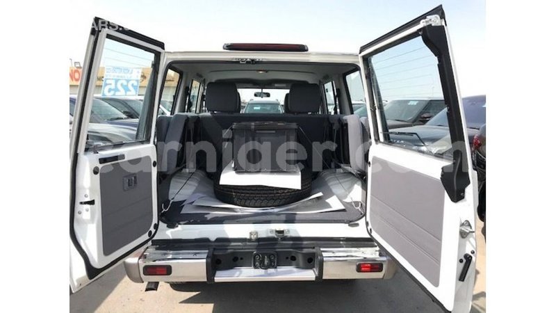 Big with watermark toyota land cruiser agadez import dubai 6340