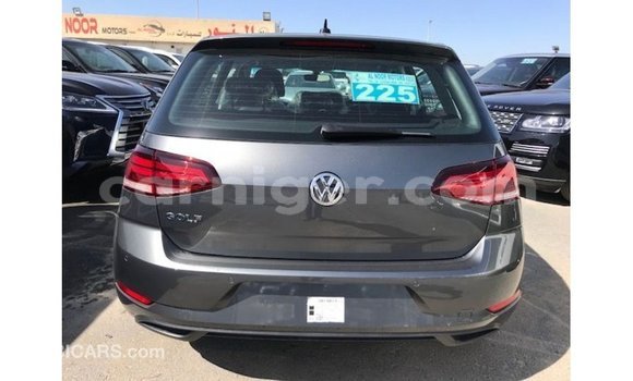 Acheter Import Voiture Volkswagen Golf Autre à Import - Dubai, Agadez Acheter Import Voiture Volkswagen Golf Autre à Import - Dubai, Agadez