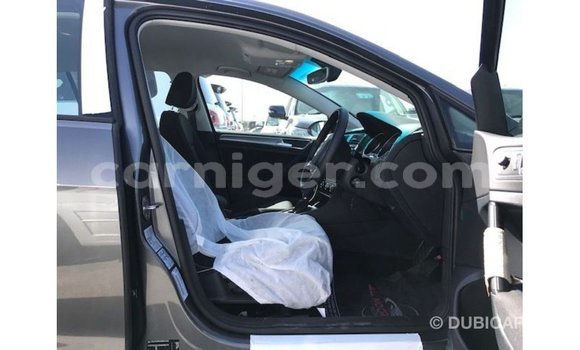 Acheter Import Voiture Volkswagen Golf Autre à Import - Dubai, Agadez Acheter Import Voiture Volkswagen Golf Autre à Import - Dubai, Agadez