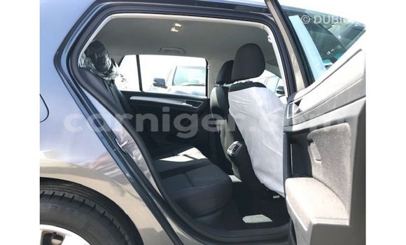 Acheter Import Voiture Volkswagen Golf Autre à Import - Dubai, Agadez Acheter Import Voiture Volkswagen Golf Autre à Import - Dubai, Agadez
