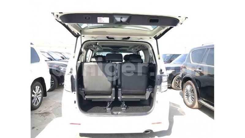 Big with watermark toyota vellfire agadez import dubai 6343