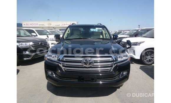 Acheter Import Utilitaire Toyota Land Cruiser Noir à Import - Dubai, Agadez Acheter Import Utilitaire Toyota Land Cruiser Noir à Import - Dubai, Agadez