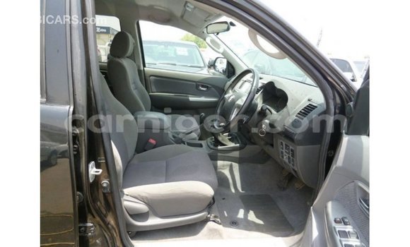 Buy Import Toyota Hilux Black Car in Import - Dubai in Agadez Buy Import Toyota Hilux Black Car in Import - Dubai in Agadez