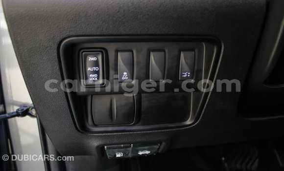 Buy Import Renault Koleos White Car in Import - Dubai in Agadez Buy Import Renault Koleos White Car in Import - Dubai in Agadez