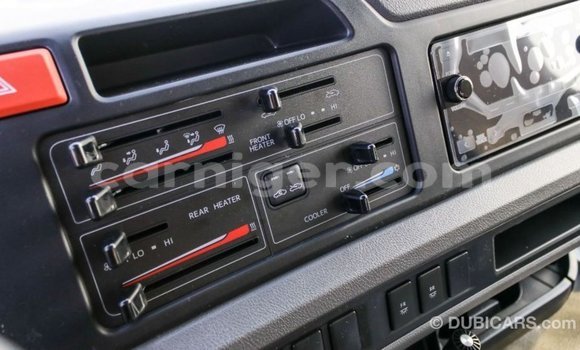 Sayi Imported Toyota Coaster White Mota in Import - Dubai a Agadez Sayi Imported Toyota Coaster White Mota in Import - Dubai a Agadez