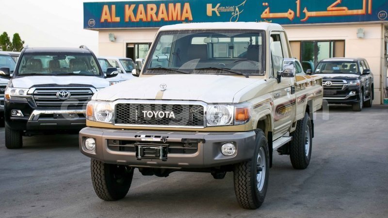 Big with watermark toyota land cruiser agadez import dubai 6358