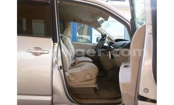Buy Import Toyota Voxy Other Car in Import - Dubai in Agadez Buy Import Toyota Voxy Other Car in Import - Dubai in Agadez