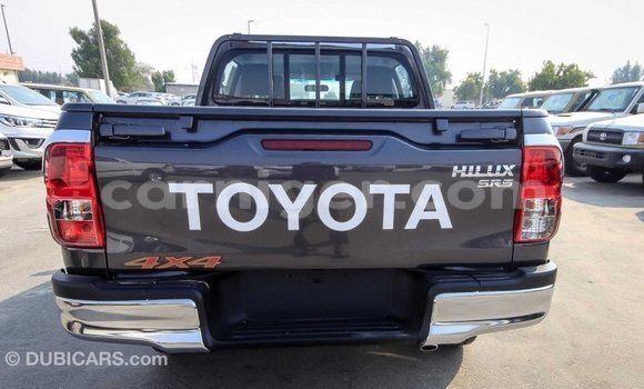 Sayi Imported Toyota Hilux Other Mota in Import - Dubai a Agadez Sayi Imported Toyota Hilux Other Mota in Import - Dubai a Agadez