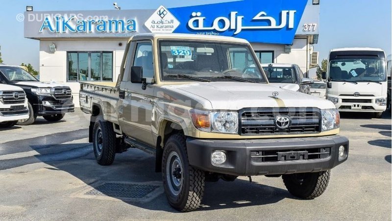 Big with watermark toyota land cruiser agadez import dubai 6361