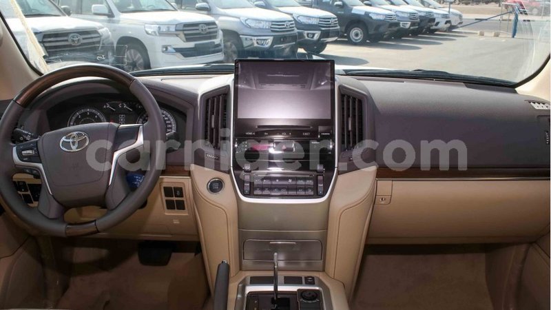 Big with watermark toyota land cruiser agadez import dubai 6364