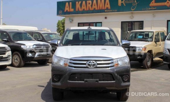 Sayi Imported Toyota Hilux Other Mota in Import - Dubai a Agadez Sayi Imported Toyota Hilux Other Mota in Import - Dubai a Agadez