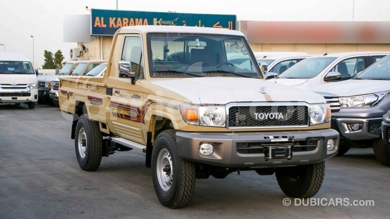 Big with watermark toyota land cruiser agadez import dubai 6369