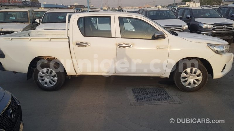 Big with watermark toyota hilux agadez import dubai 6370