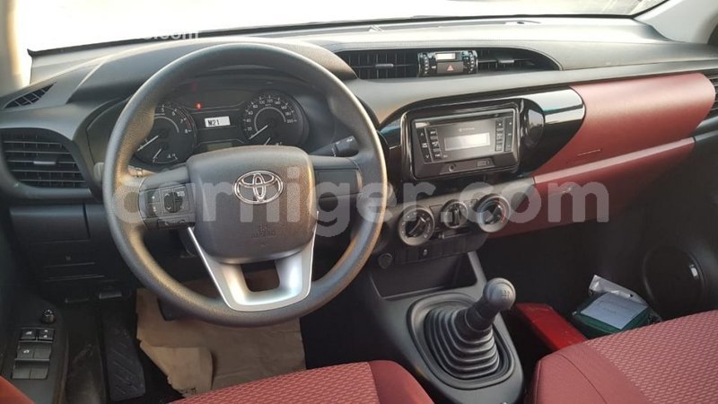 Big with watermark toyota hilux agadez import dubai 6370