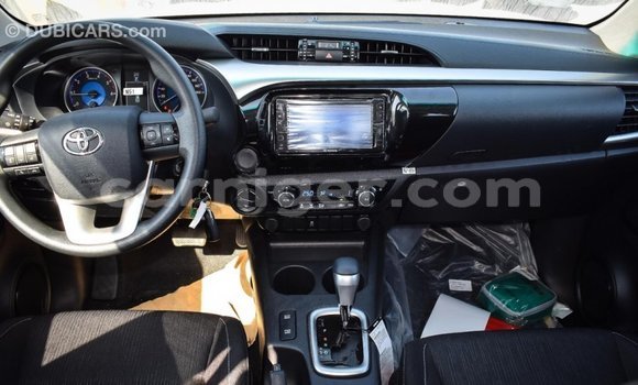 Sayi Imported Toyota Hilux Other Mota in Import - Dubai a Agadez Sayi Imported Toyota Hilux Other Mota in Import - Dubai a Agadez