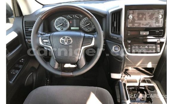 Buy Import Toyota Land Cruiser Black Truck in Import - Dubai in Agadez Buy Import Toyota Land Cruiser Black Truck in Import - Dubai in Agadez