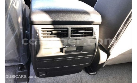 Buy Import Toyota Land Cruiser Black Truck in Import - Dubai in Agadez Buy Import Toyota Land Cruiser Black Truck in Import - Dubai in Agadez