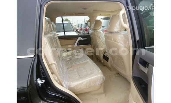 Sayi Imported Toyota Land Cruiser Black Babbar mota in Import - Dubai a Agadez Sayi Imported Toyota Land Cruiser Black Babbar mota in Import - Dubai a Agadez