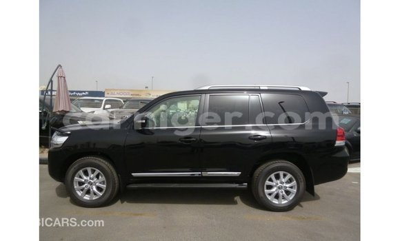 Sayi Imported Toyota Land Cruiser Black Babbar mota in Import - Dubai a Agadez Sayi Imported Toyota Land Cruiser Black Babbar mota in Import - Dubai a Agadez