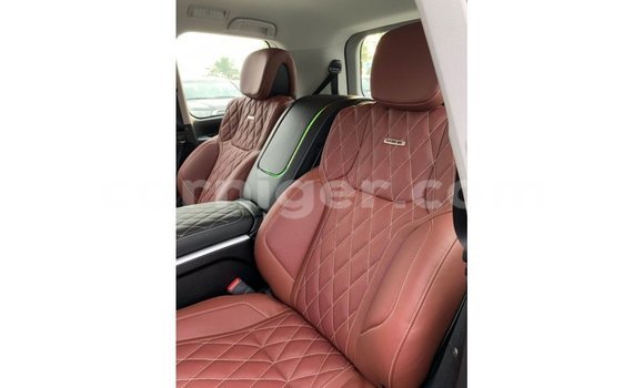 Buy Import Toyota Land Cruiser Black Truck in Import - Dubai in Agadez Buy Import Toyota Land Cruiser Black Truck in Import - Dubai in Agadez