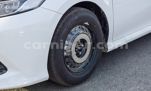 Acheter Import Voiture Toyota Camry Blanc à Import - Dubai, Agadez Acheter Import Voiture Toyota Camry Blanc à Import - Dubai, Agadez