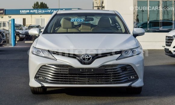 Buy Import Toyota Camry White Car in Import - Dubai in Agadez Buy Import Toyota Camry White Car in Import - Dubai in Agadez