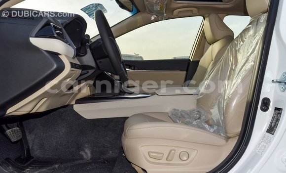 Buy Import Toyota Camry White Car in Import - Dubai in Agadez Buy Import Toyota Camry White Car in Import - Dubai in Agadez