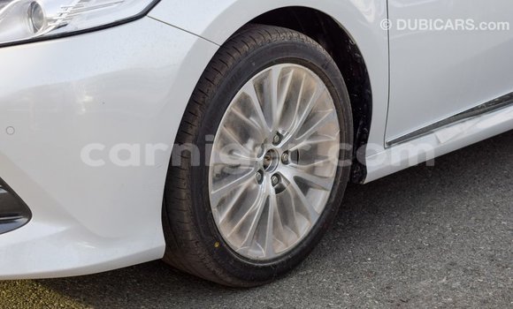 Buy Import Toyota Camry White Car in Import - Dubai in Agadez Buy Import Toyota Camry White Car in Import - Dubai in Agadez